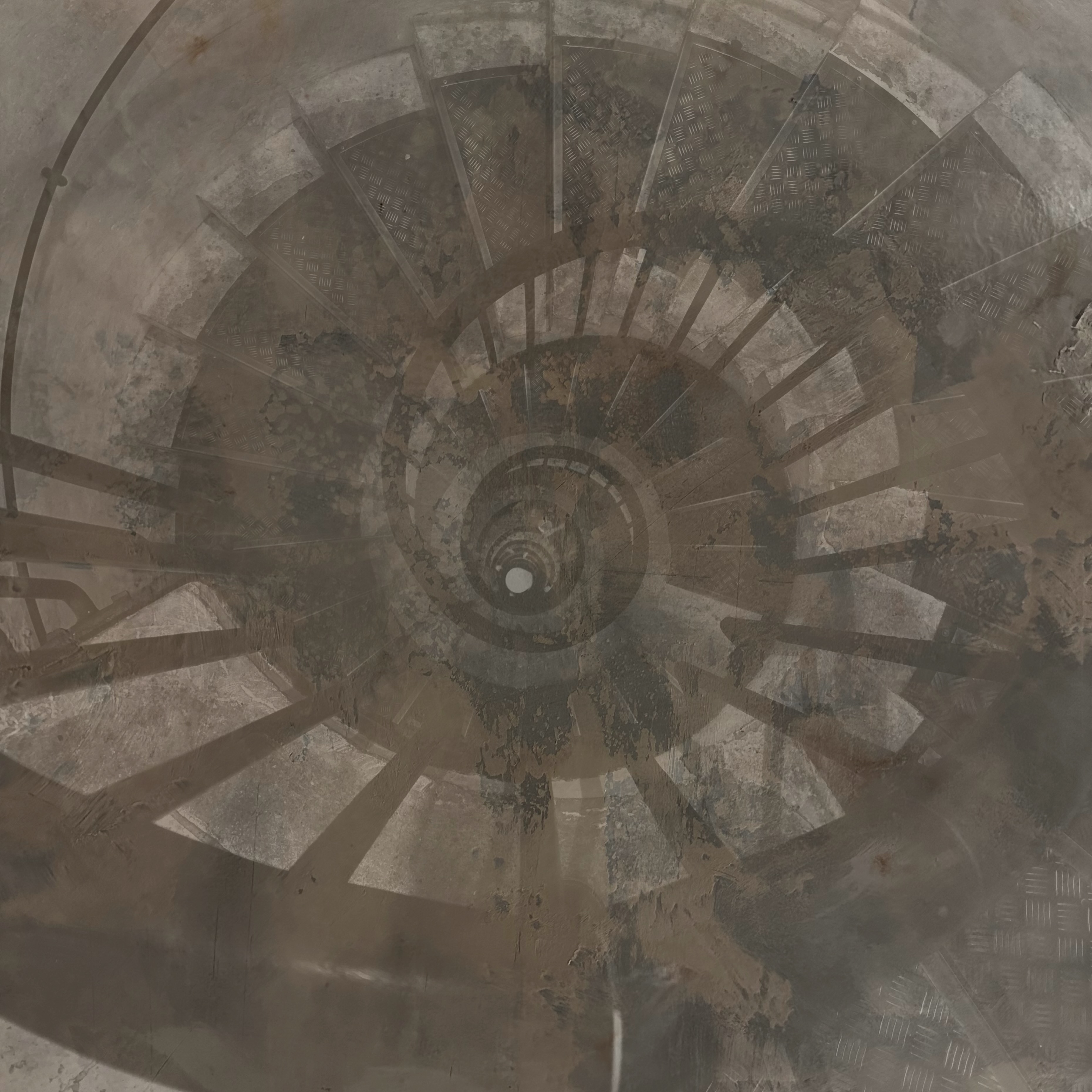 Monolith 5